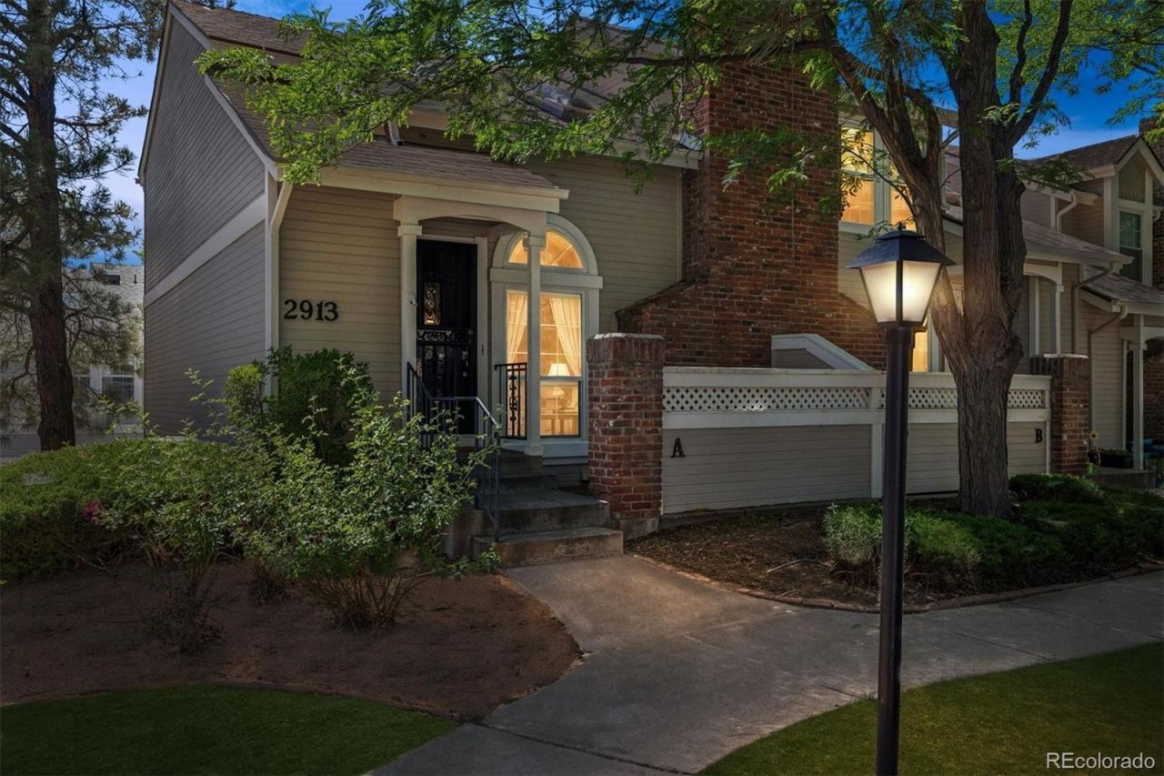 2913 W Long Circle, Unit A, Littleton, CO 80120 Main Photo