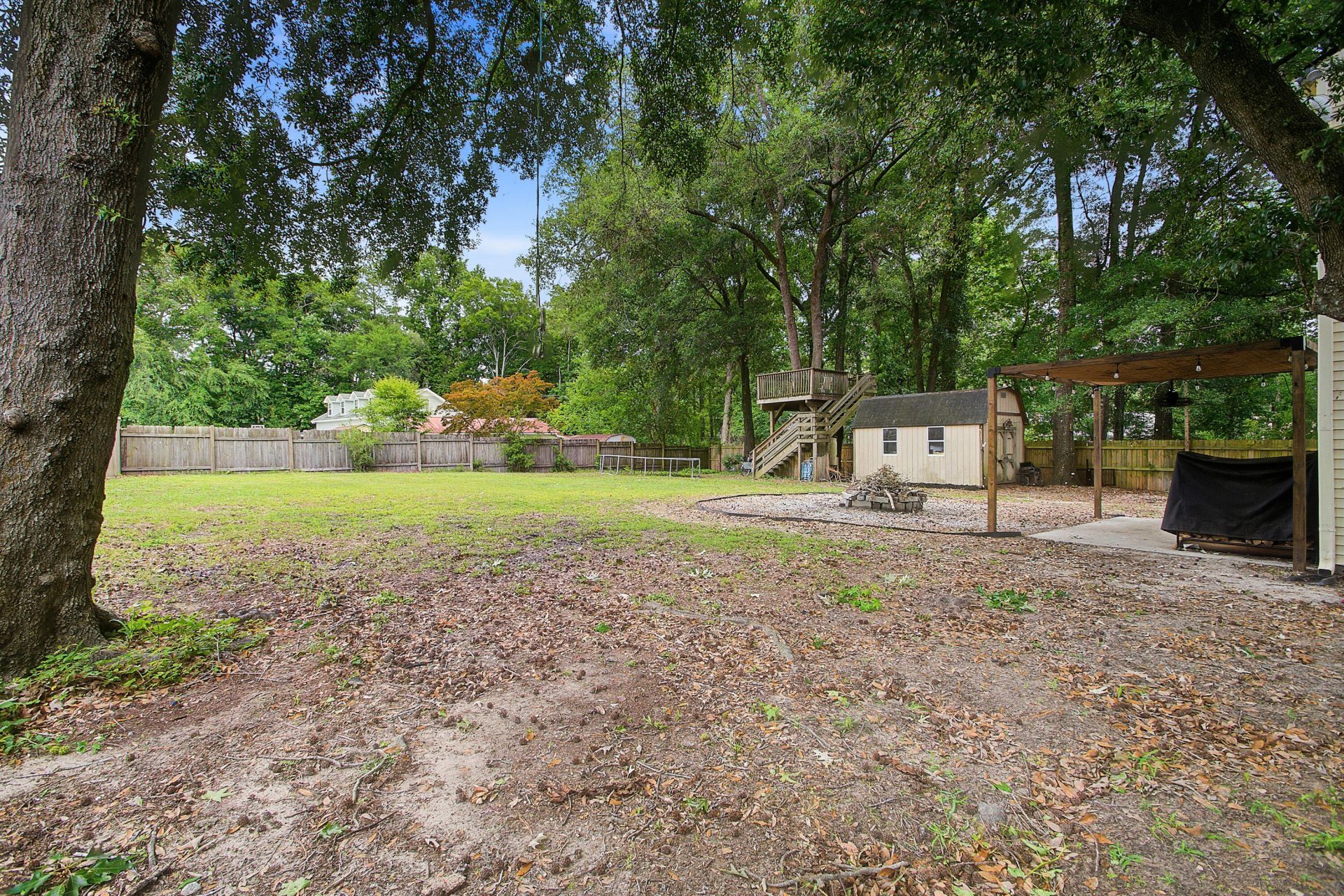 103 Miller Court Photo 32