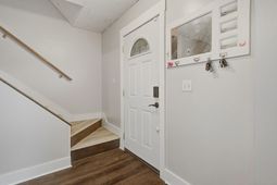 103 Miller Court photo 4