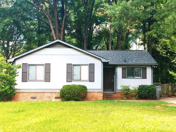 5101 Glenview Court , Charlotte, NC 28215