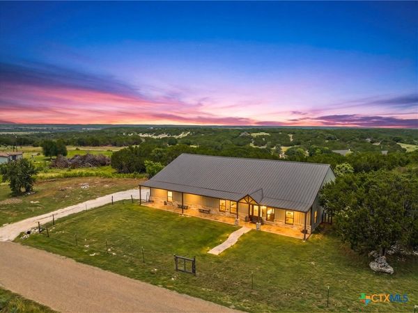 372 County Road 2547 , Meridian, TX 76665