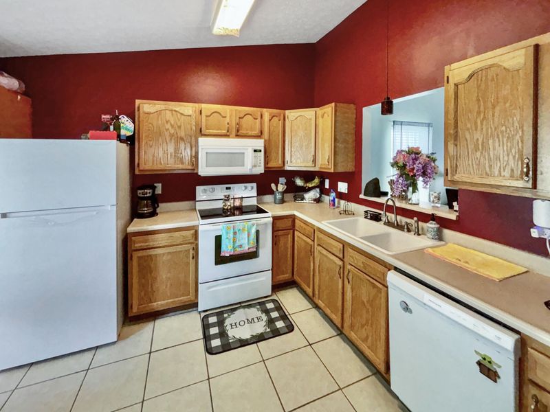 943 Pheasant Run Drive, Trenton City, OH 45067 Photo 5