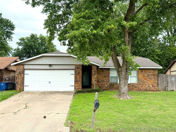 9131 S 91st East Avenue , Tulsa, OK 74133