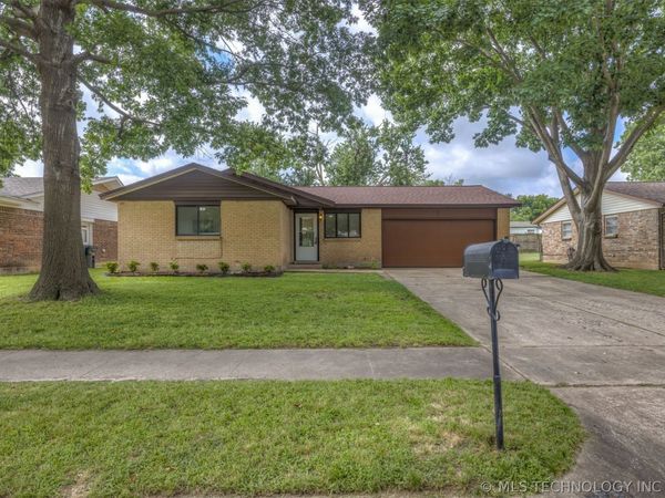 12152 E 21st Court , Tulsa, OK 74129