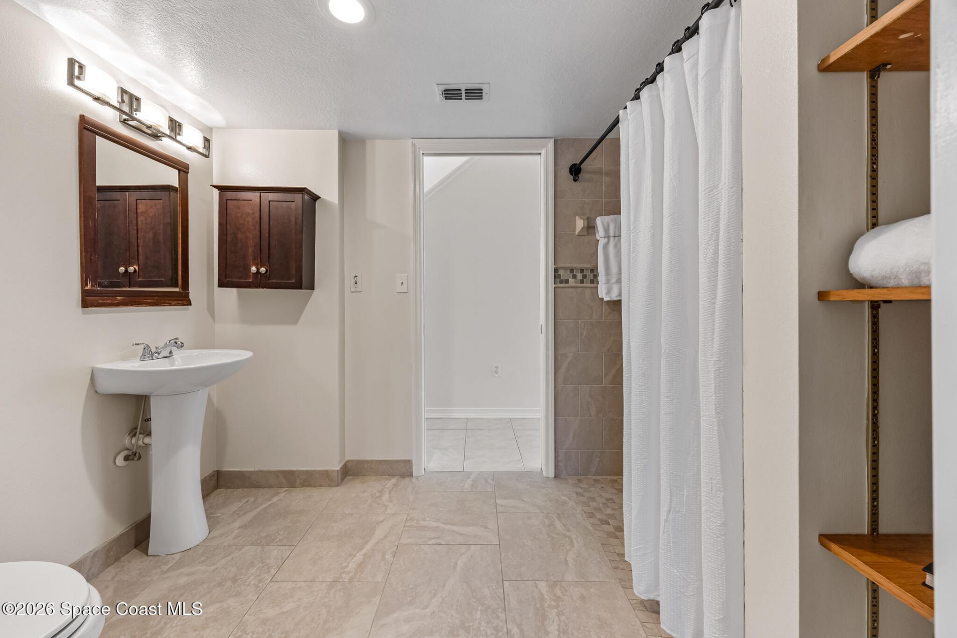 2257 Spring Creek Circle Ne, Palm Bay, FL 32905 Photo