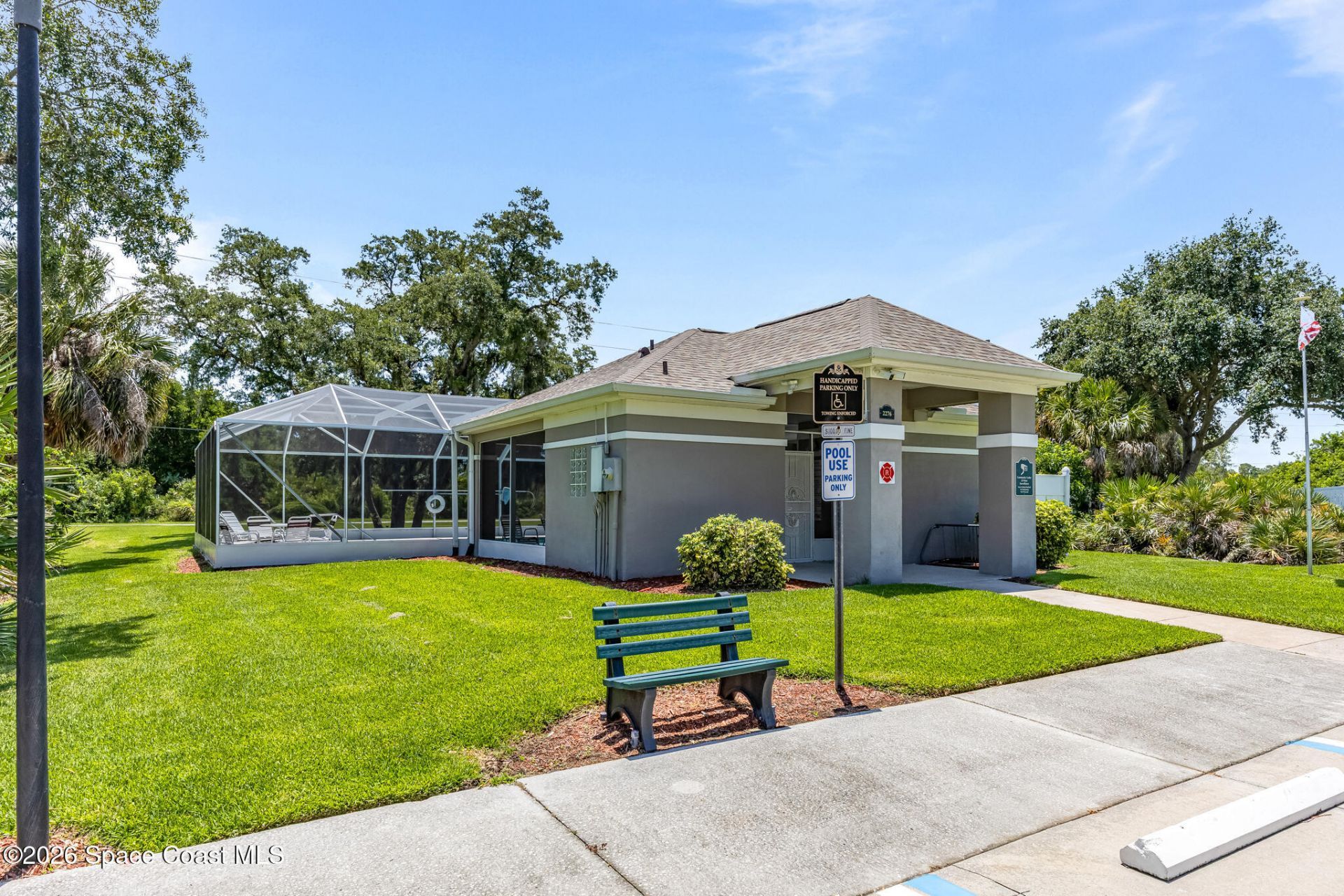 2257 Spring Creek Circle Ne, Palm Bay, FL 32905 Photo