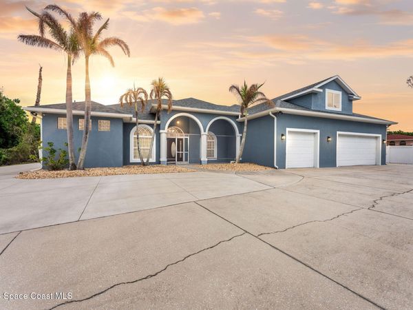 1940 Newfound Harbor Drive , Merritt Island, FL 32952