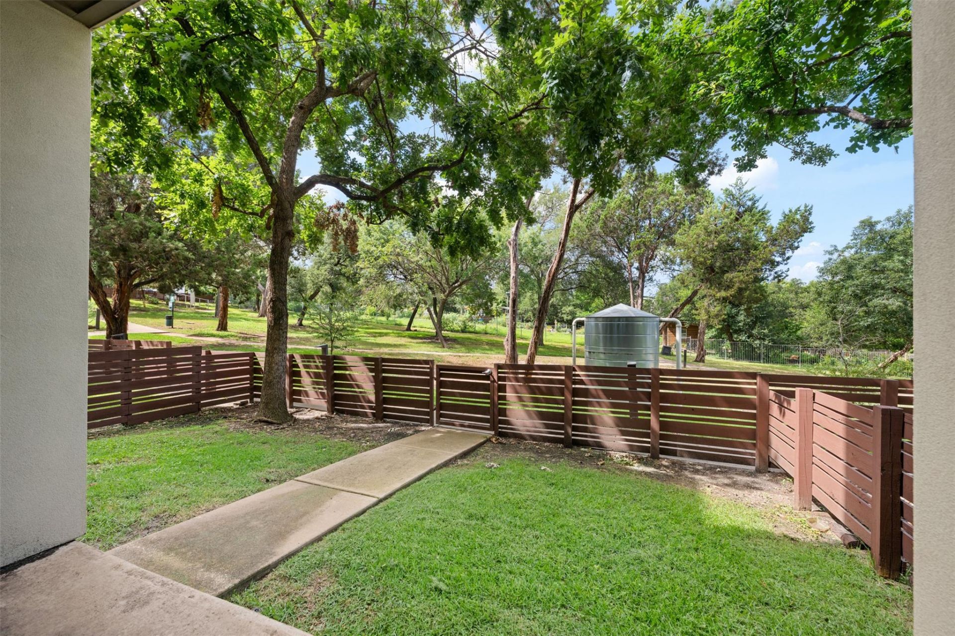 2804 Treble Ln, Unit 902, Austin, TX 78704 Main Photo