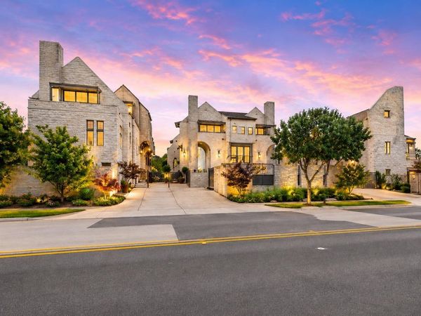 2300 Enfield RD, Unit 304, Austin, TX 78703