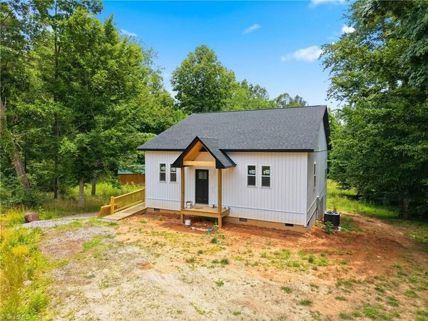 625 Gunters Hill Road, Boomer, NC 28606