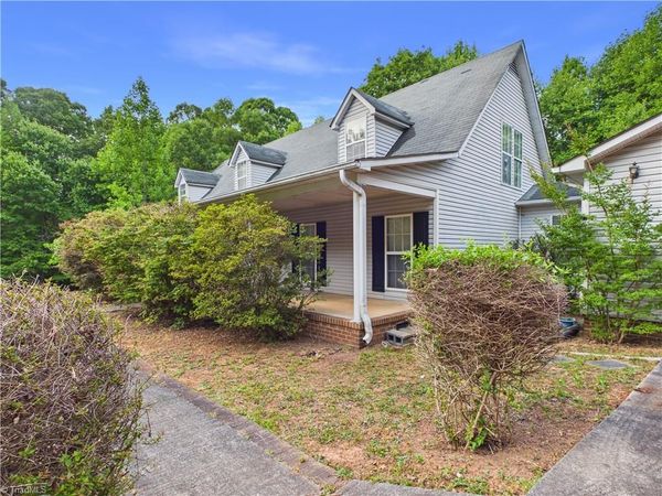 2094 Asheboro School Road, Asheboro, NC 27203