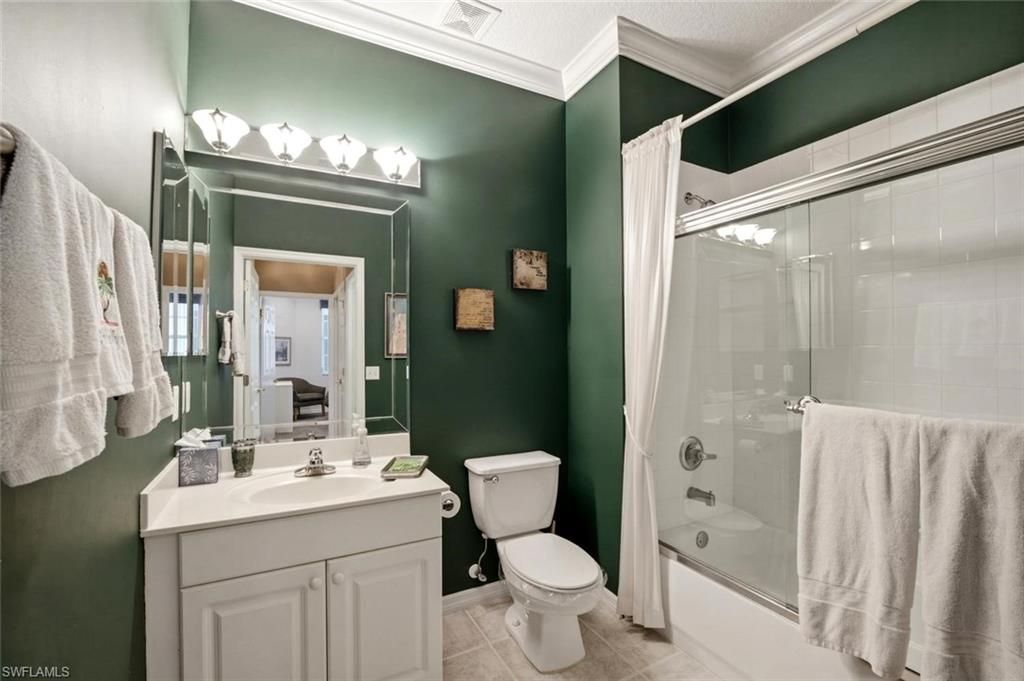 4834 Hampshire Ct , Unit 303, Naples, FL 34112 Photo