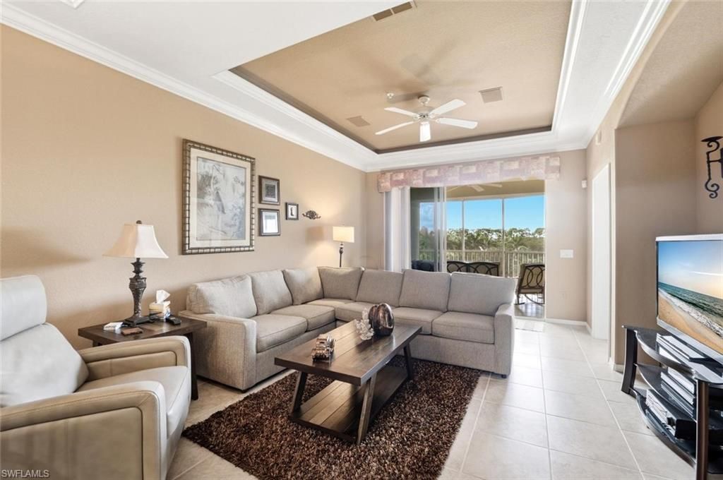 4834 Hampshire Ct , Unit 303, Naples, FL 34112 Photo