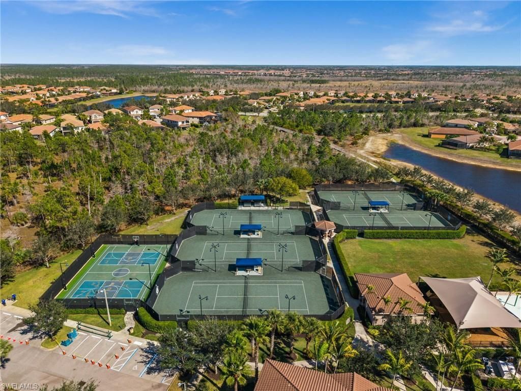 3384 Atlantic Cir, Naples, FL 34119 Photo