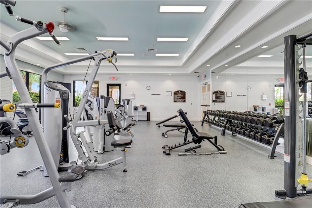 3384 Atlantic Cir, Naples, FL 34119 Photo