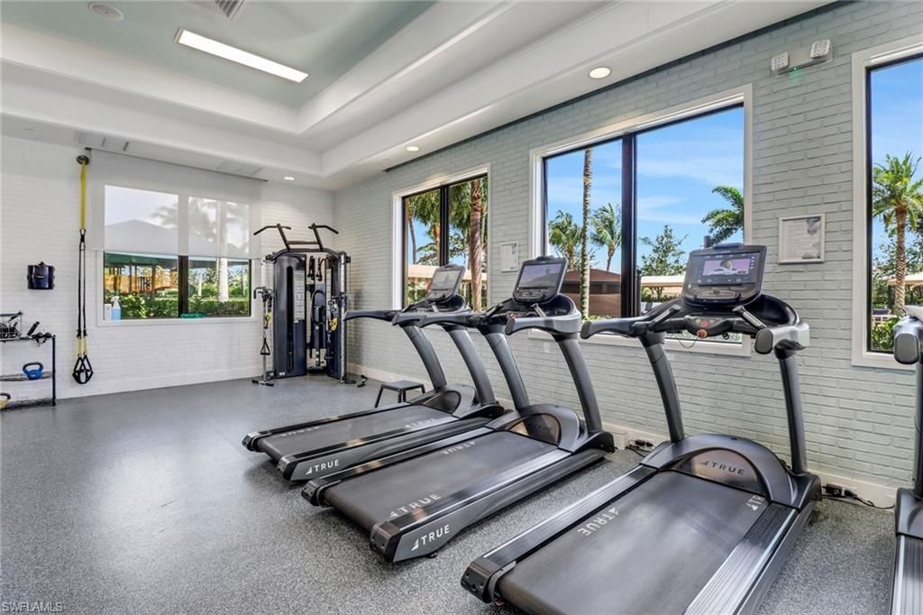 3384 Atlantic Cir , Naples, FL 34119 Photo