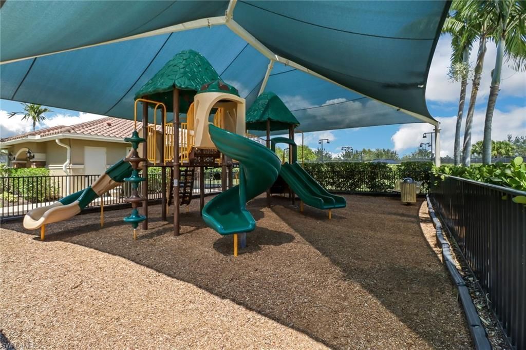 3384 Atlantic Cir, Naples, FL 34119 Photo