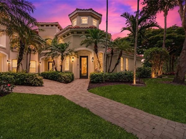 28730 Altessa WAY, Unit 202, BONITA SPRINGS, FL 34135