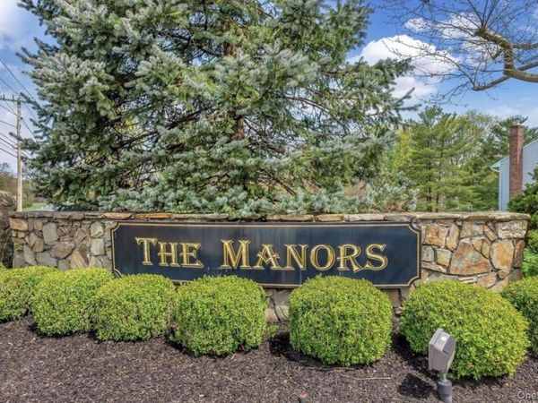 5 Manors Drive , Jericho, NY 11753