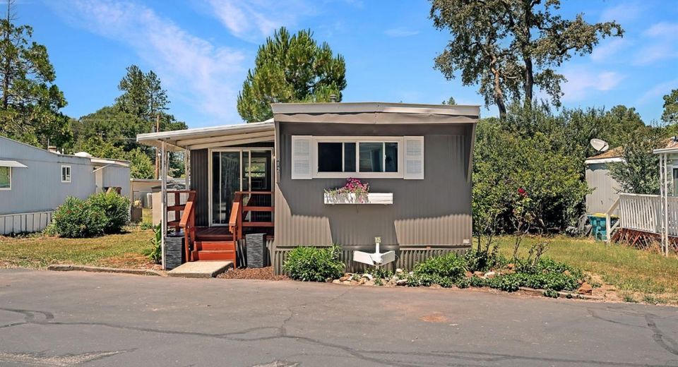 3881 Many Oaks Lane #12, Shingle Springs, CA 95682 Photo