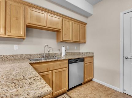 9575 Coney Island Cir, Elk Grove, CA 95758 Photo