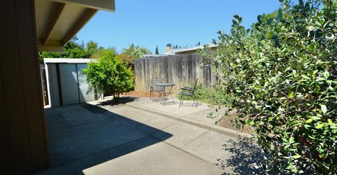 34 Chief Ct, Sacramento, CA 95833 Photo
