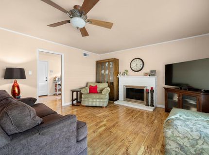 59 Manley Ct, Sacramento, CA 95820 Photo