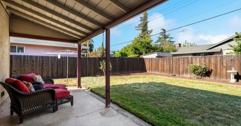 59 Manley Ct, Sacramento, CA 95820 Photo