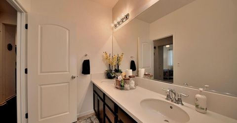 18607 Delta Ct, Lathrop, CA 95330 Photo