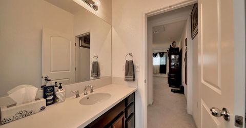 18607 Delta Ct, Lathrop, CA 95330 Photo