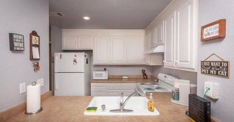 1599 W Swain Rd, Stockton, CA 95207 Photo