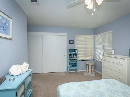 1599 W Swain Rd, Stockton, CA 95207 Photo