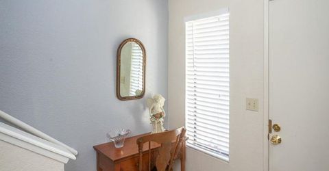 1599 W Swain Rd, Stockton, CA 95207 Photo