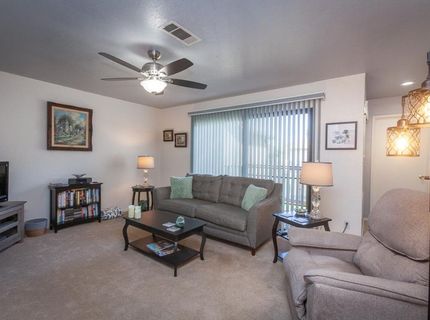 1599 W Swain Rd, Stockton, CA 95207 Photo