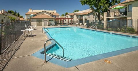 1599 W Swain Rd, Stockton, CA 95207 Photo