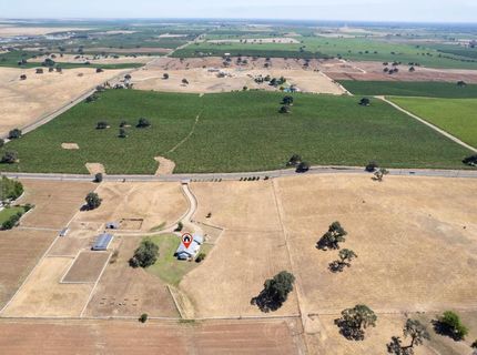 19255 Brandt Rd, Lodi, CA 95240 Photo