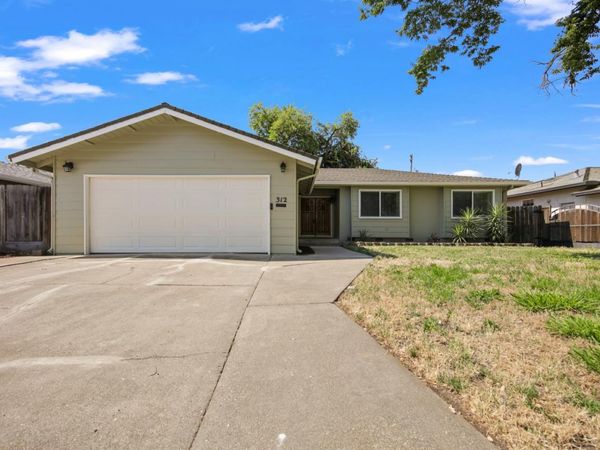 312 Goya Dr, Stockton, CA 95207