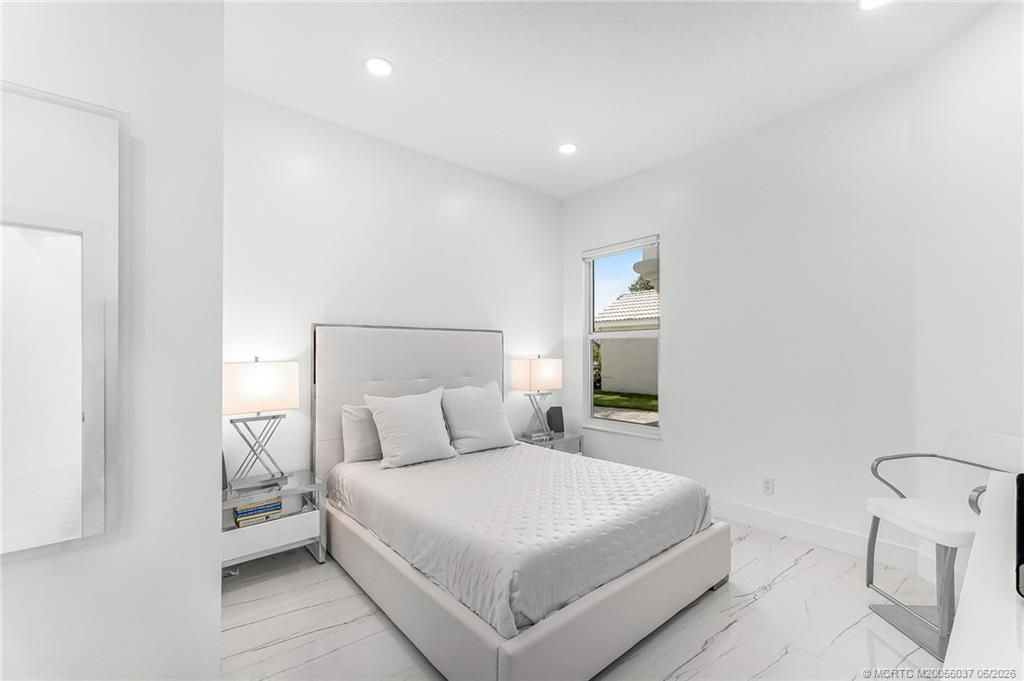 623 SW Lake Charles Circle , Port Saint Lucie, FL 34986 Photo