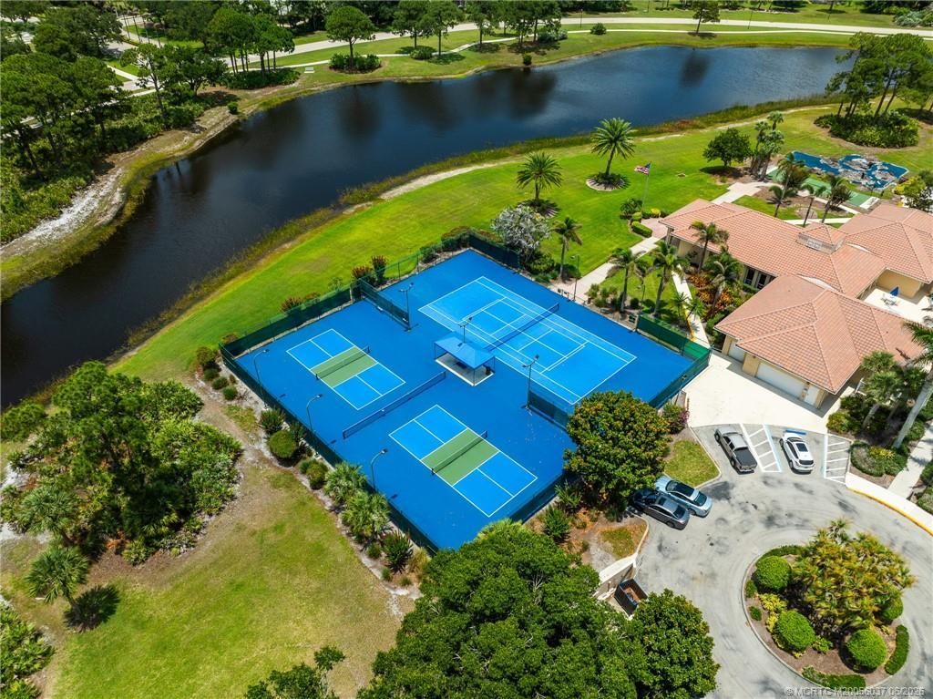 623 SW Lake Charles Circle , Port Saint Lucie, FL 34986 Photo