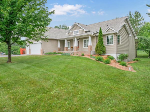 15004 Cherokee Drive N, Rogers, MN 55374