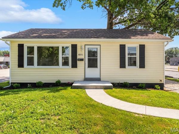 4815 W Washington Street, Belleville, IL 62226