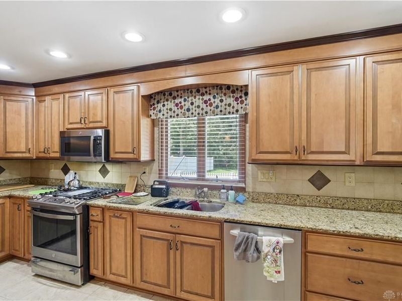 578 Beeler Boulevard, Hamilton, OH 45013 Photo 16