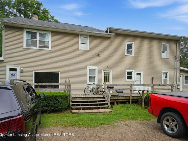 305 W Elm Street, Mason, MI 48854