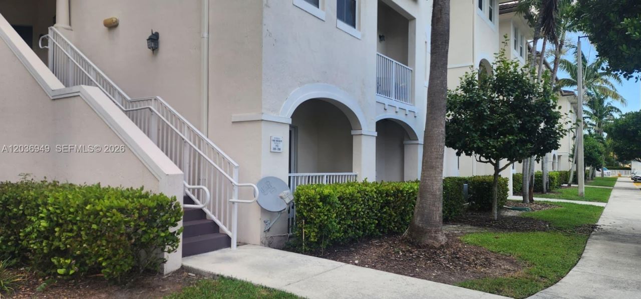 11601 NW 89th St , Unit 113, Doral, FL 33178 Photo