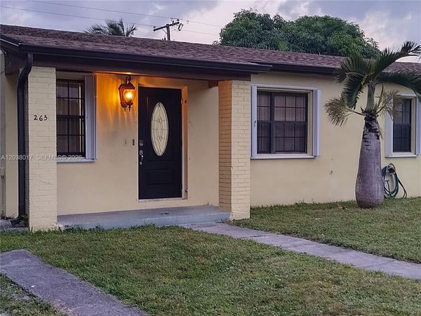 265 NW 190th St , Miami Gardens, FL 33169