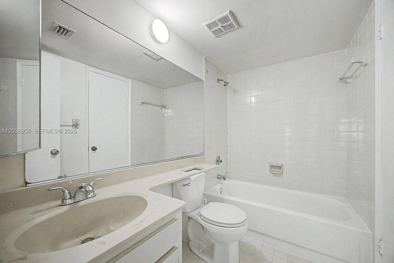 8830 SW 123rd Ct, Unit I-308, Miami, FL 33186 Photo
