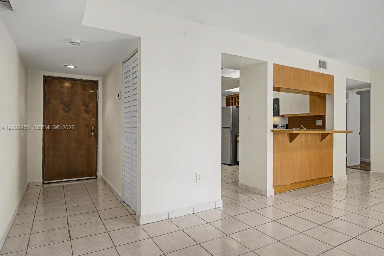 8830 SW 123rd Ct, Unit I-308, Miami, FL 33186 Photo