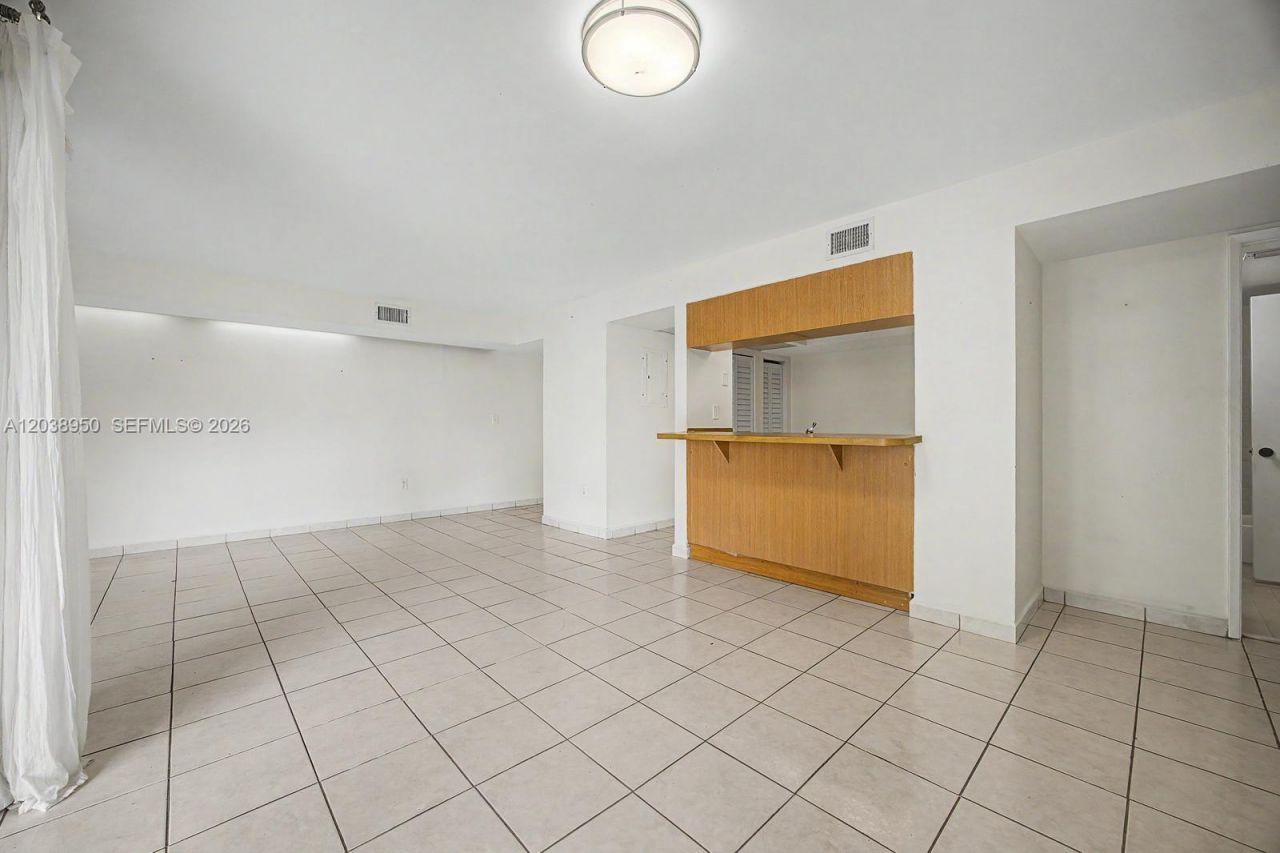 8830 SW 123rd Ct, Unit I-308, Miami, FL 33186 Photo