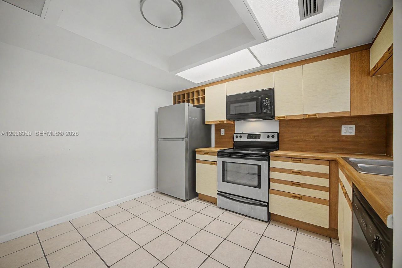 8830 SW 123rd Ct, Unit I-308, Miami, FL 33186 Photo