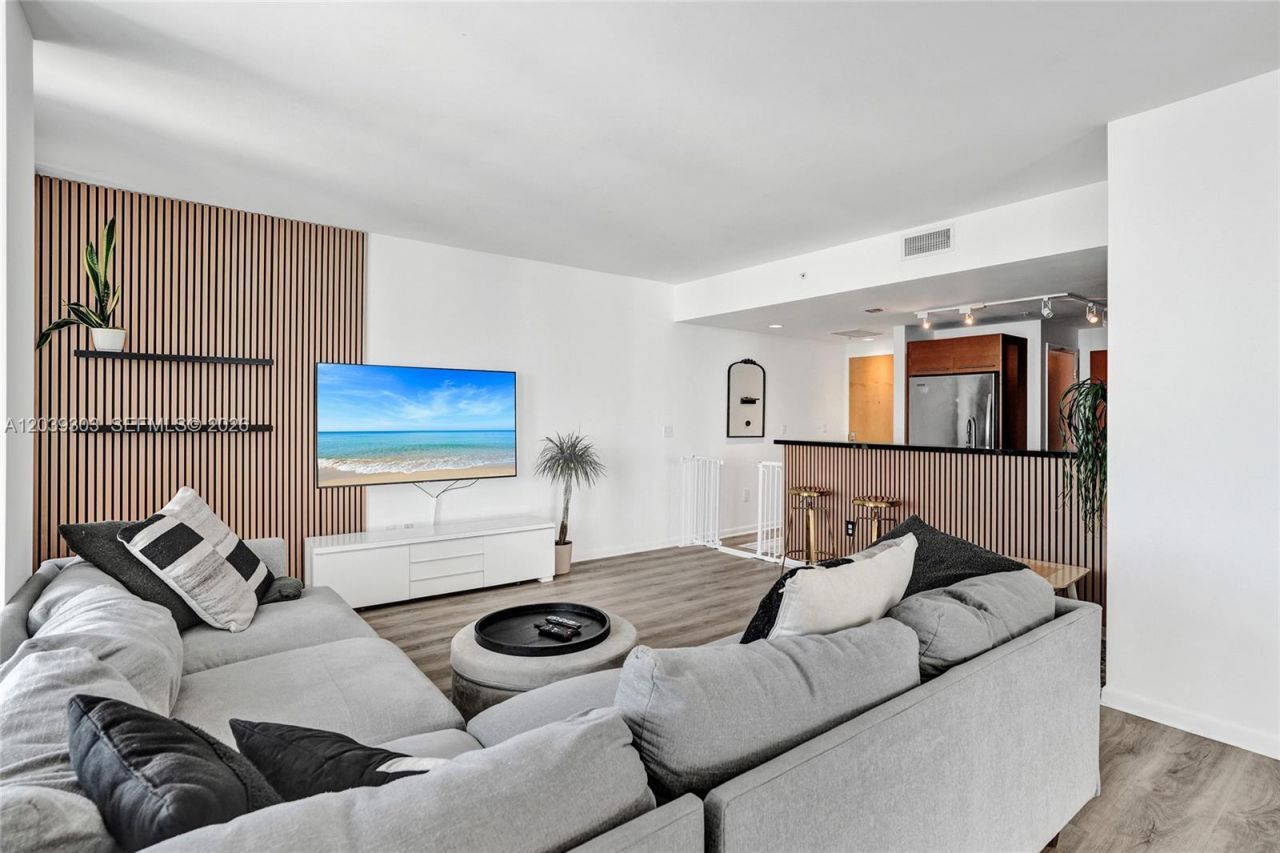 244 Biscayne Blvd, Unit 3409, Miami, FL 33132 Photo